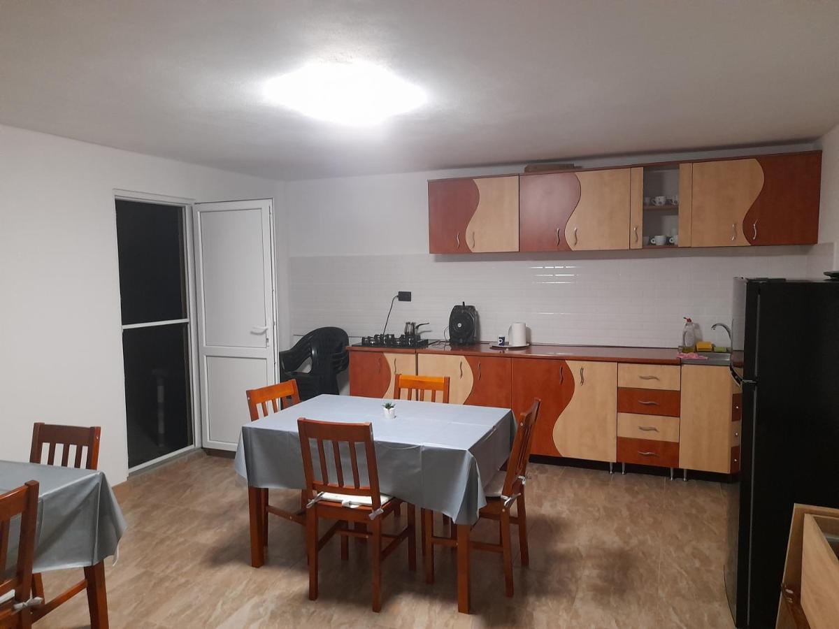Cabana Varad Coronini Moldova Veche Εξωτερικό φωτογραφία